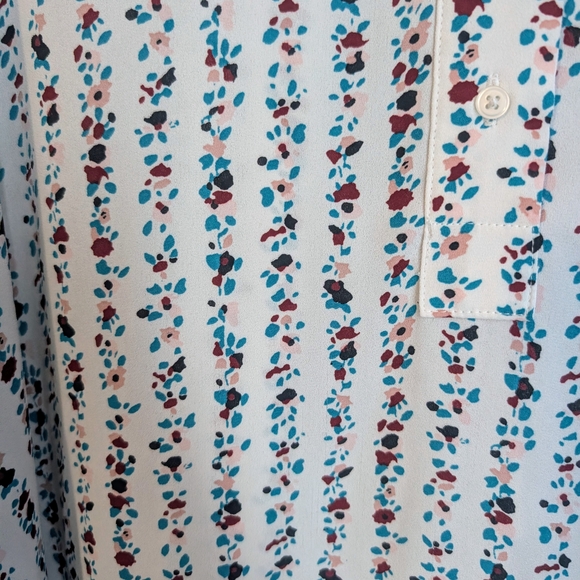 BOGO LOFT Women's Floral Blouse- XL - Picture 4 of 4